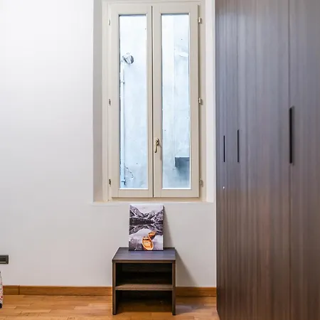 公寓 Very Near Piazza Mazzini 摩德纳