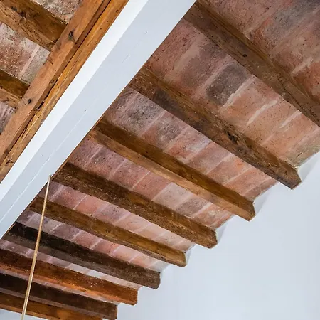 Very Near Piazza Mazzini Apartmán