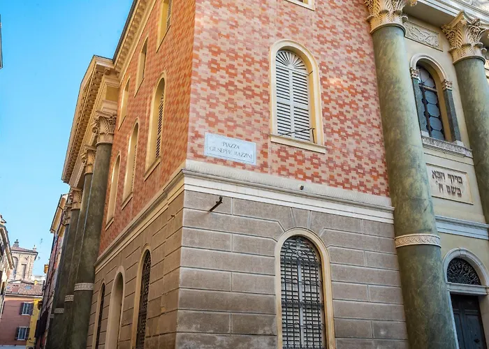 Very Near Piazza Mazzini Modena