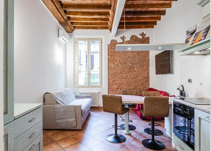 Apartament Very Near Piazza Mazzini